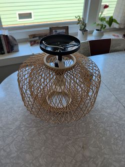 Ceiling light