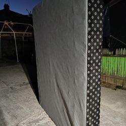 Bed Box Spring Queen size