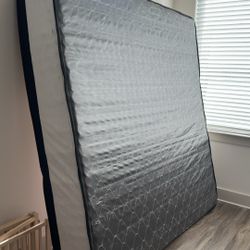 King Matreess Barely Used