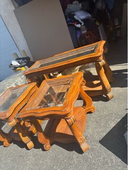 table set of 3 /set de mesas