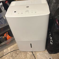 GE - 50-Pint Energy Star Portable Dehumidifier with Smart Dry