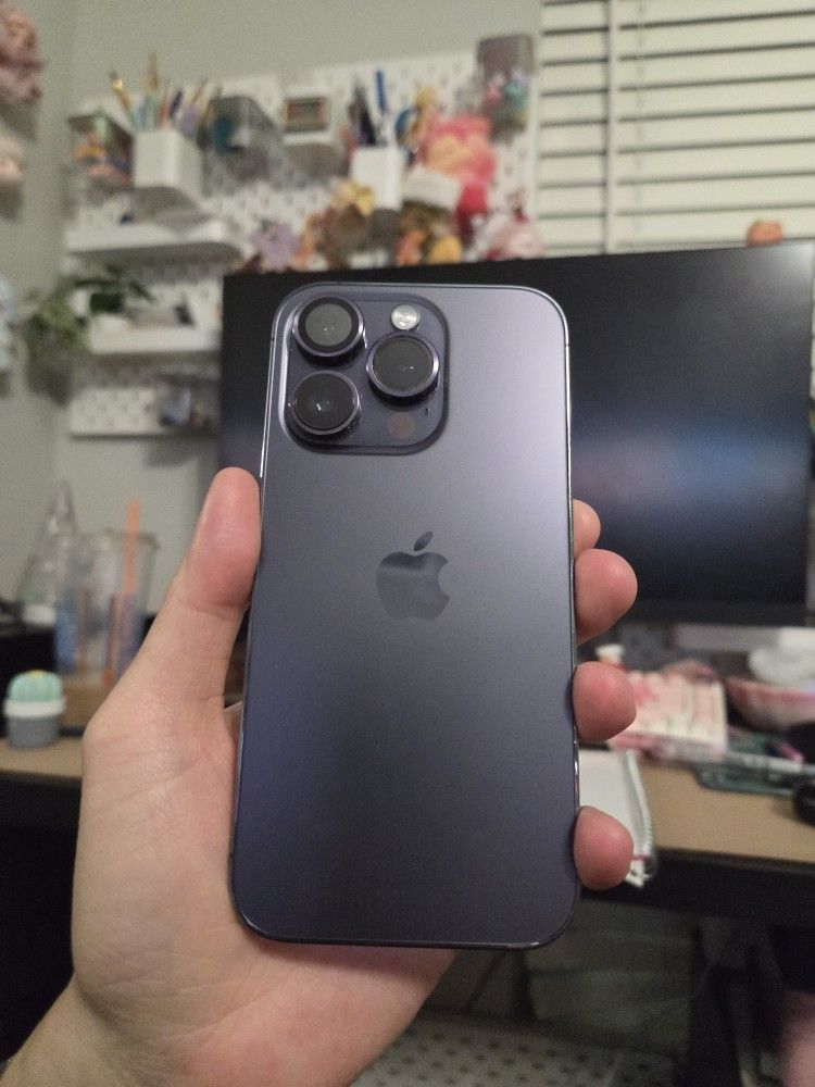 iPhone 14 Pro 256GB Purple (Battery 86%, 9/10 Condition, Clean IMEI)