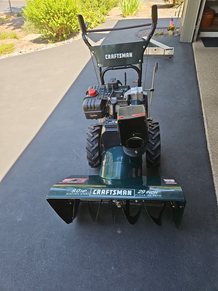 CRAFTSMAN SMOW BLOWER