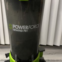 POWERFORCE Rewind Pet Vacuume