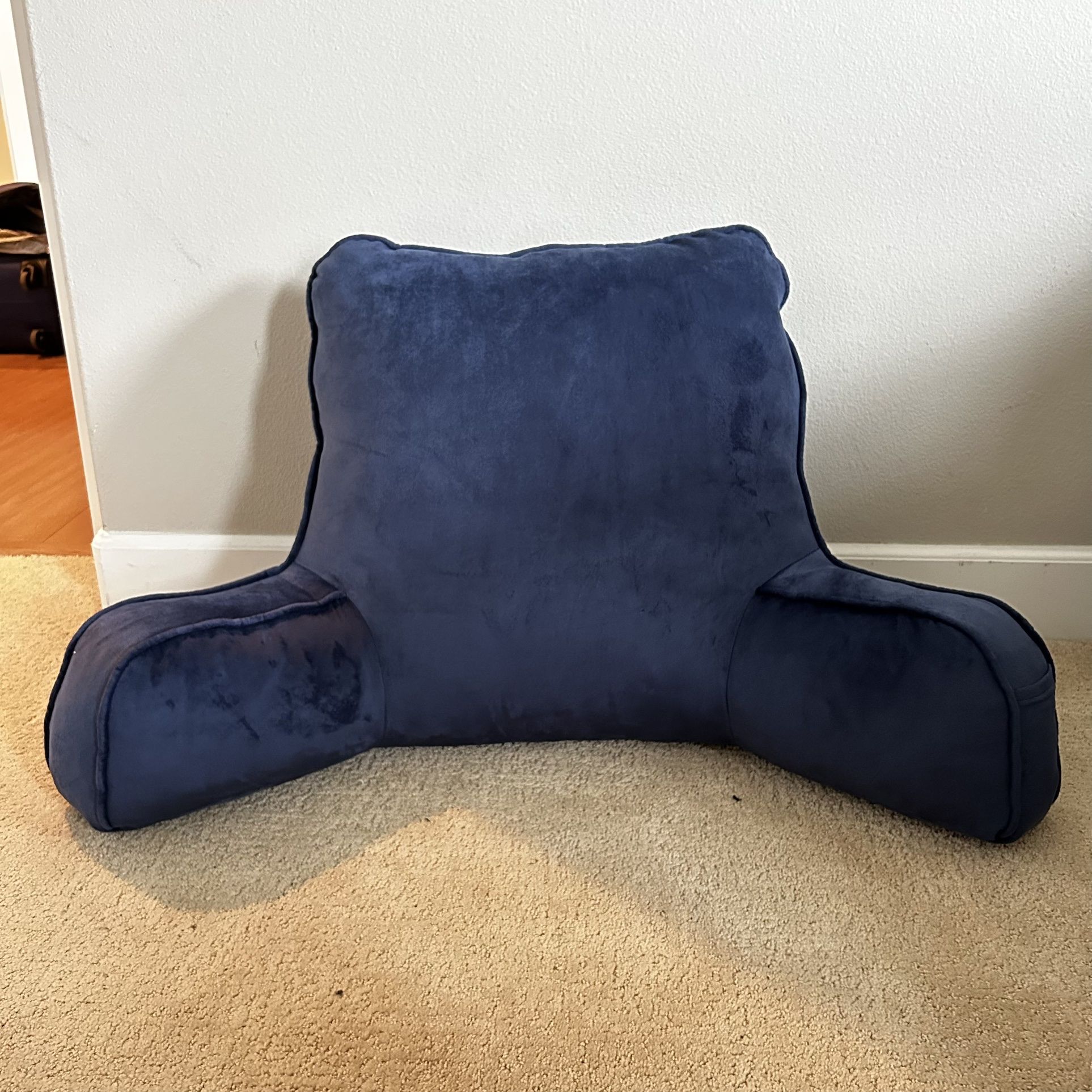 Therapedic backrest sale pillow