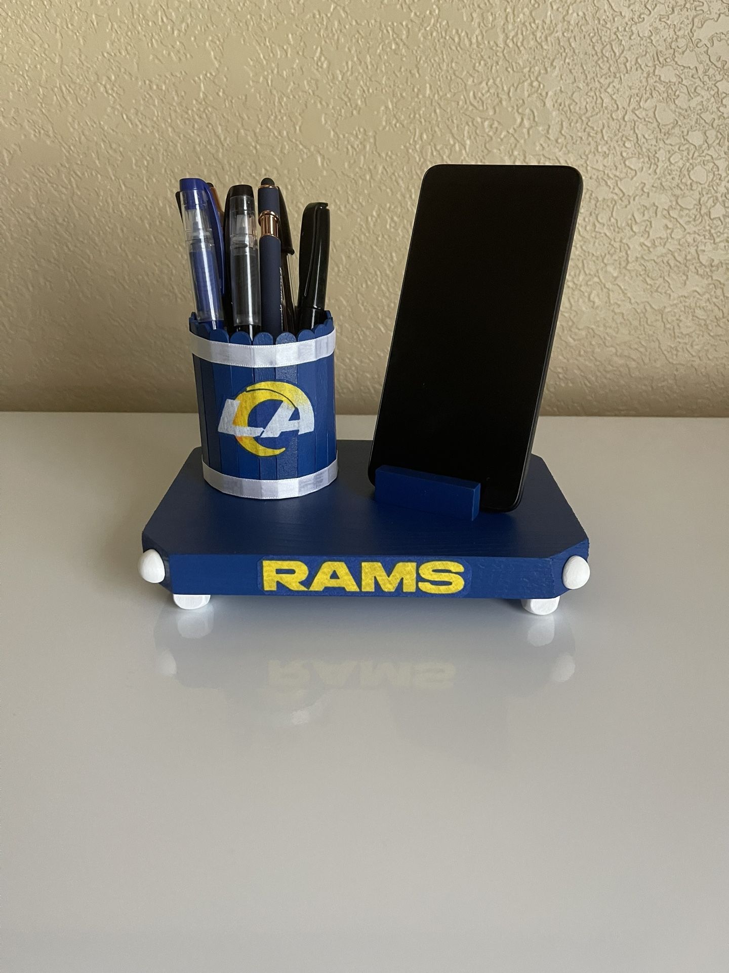 LA Rams Desk Organizer For Phone & Pen Holder (Tulare)