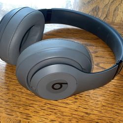 Cordless Wireless Beats Headset