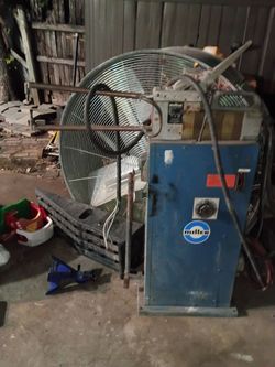 Miller Industrial Welder / Power Unit
