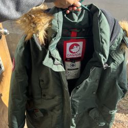 Canada Weather gear 