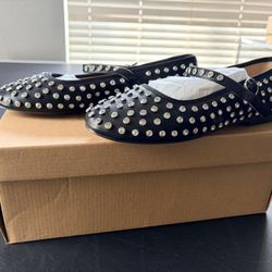 Steve Madden Studded Flats 