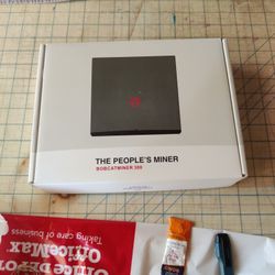 Bobcat Miner 300 - Helium HNT Crypto Miner