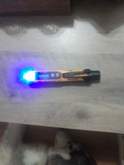 Klein Tool Voltage Tester ( Electrical & Hvac)
