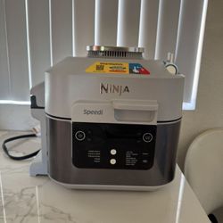 Ninja Speedi™ Rapid Cooker & Air Fryer, SF300C