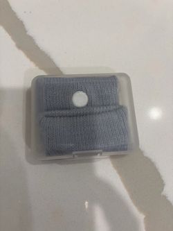 Gray Knit Wristband for Acupuncture in Case
