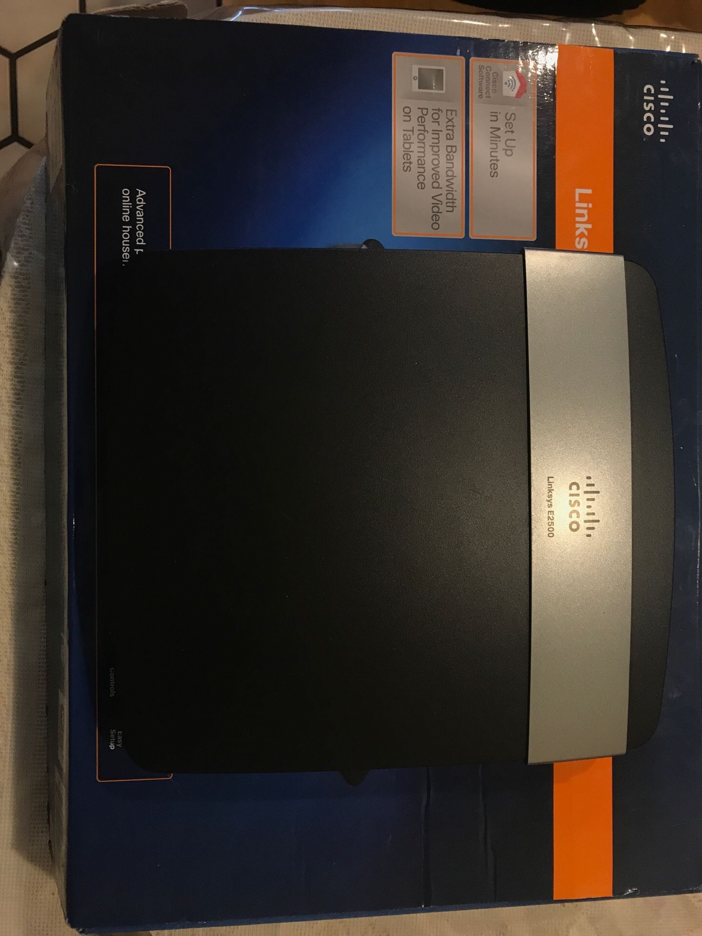 Linksys E2500 Dual Band N600 Router