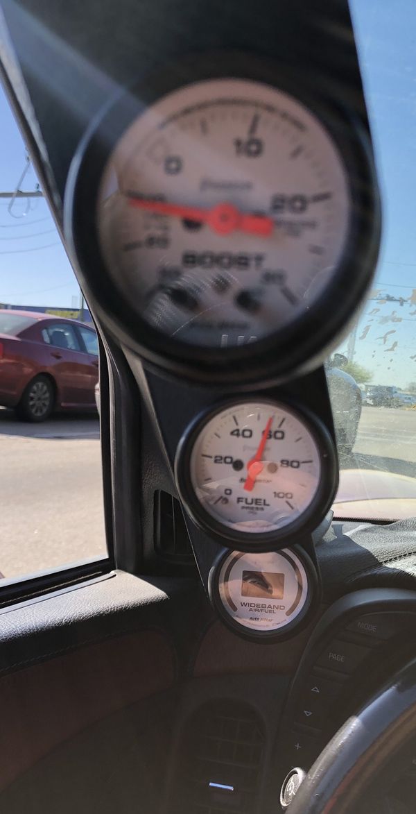 Chevrolet Corvette C6 3 Pod Gauge setup. Boost. Fuel. Air / Fuel. Cheap
