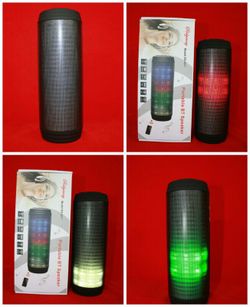 Rechargeable Bluetooth wireless sd card,usbflash drive fm radio speaker