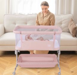 BRAND NEW BabyJoy Bassinet