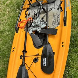 Hobie Lynx kayak