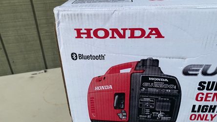 100% Brand new in sealed Honda factory box Model EU2200i Generator. Firm