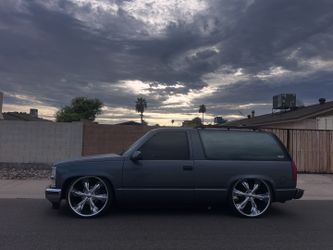 6 Lug 24s And 26s With New Tires