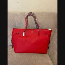 RED VICTORIA SECRET HANDBAG 