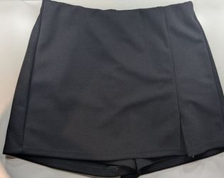Skort, Size Small, Black