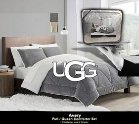 UGG Avery 3-Piece Reversible Full/Queen Comforter Set in Seal Grey