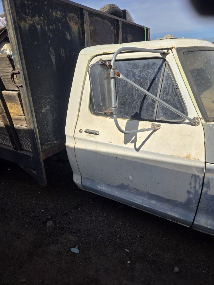 76 Ford F 150 OEM Body Parts Door Fender