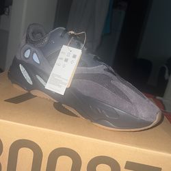 Yeezy 700 Boost