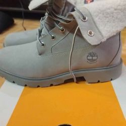 Linden Woods Fleece Timbs 
