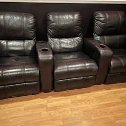 3 Seat Black Recliner