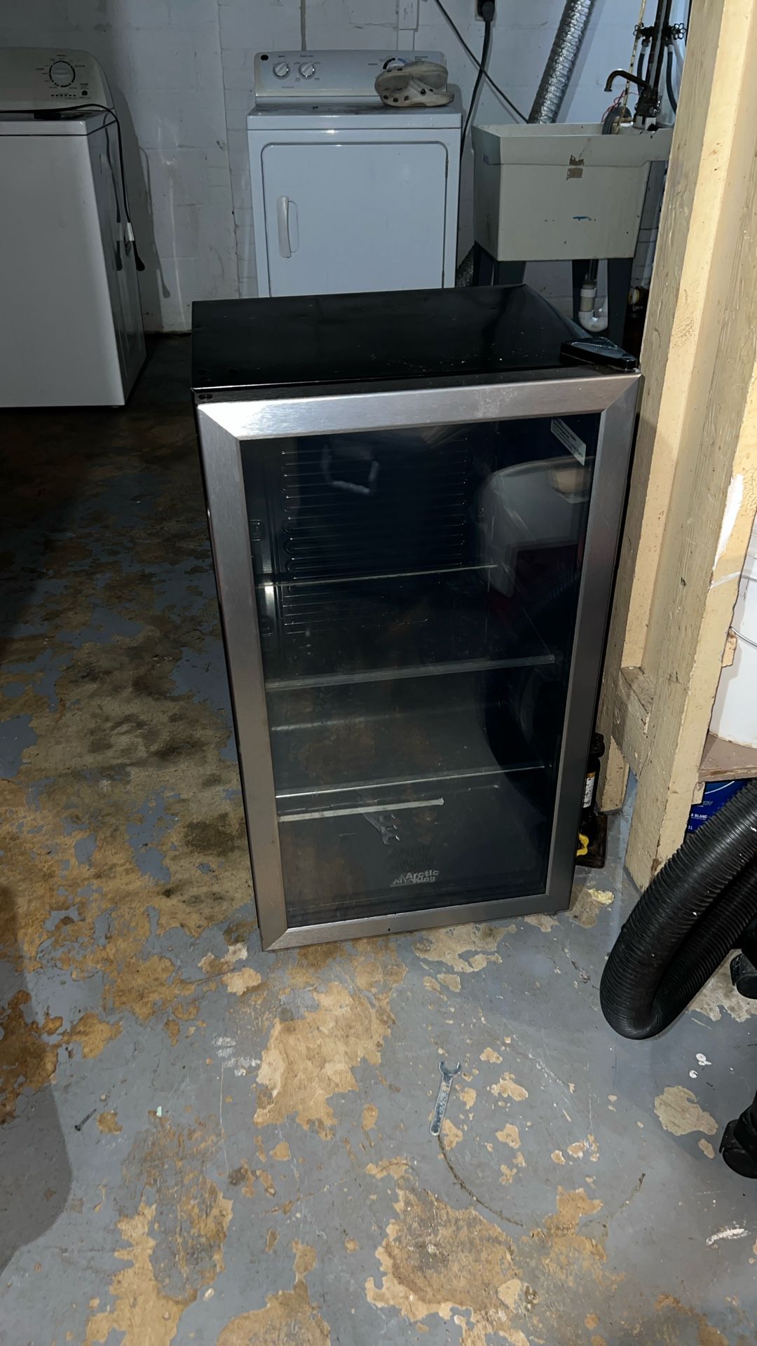 Arctic King Beverage Cooler