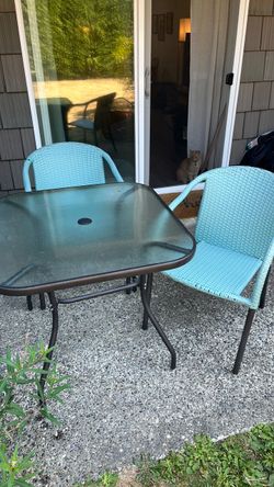 Outdoor Patio Table and Chair Set