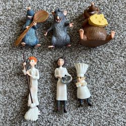 RARE Disney Store Ratatouille Figurine Set