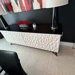 Zuri Vortice 78” Sideboard – Black/White