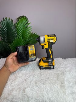 Dewalt Impact Drill Kit
