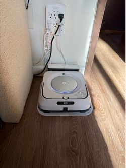 iRobot  Braavajet m6 mopping robot