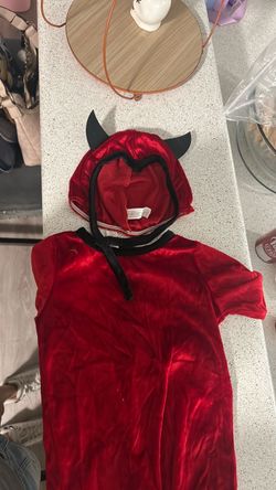 Costume