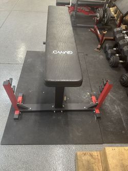 Seal Bar Row Bench. Solid. Works Great 