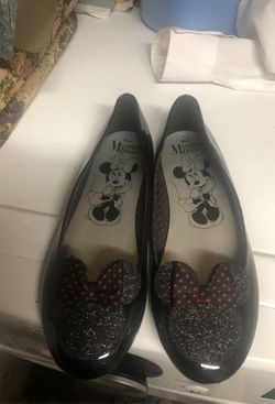 Minnie Mouse shoes