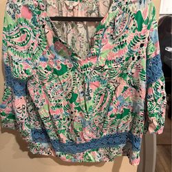 Ladies Crown and Ivy blouse