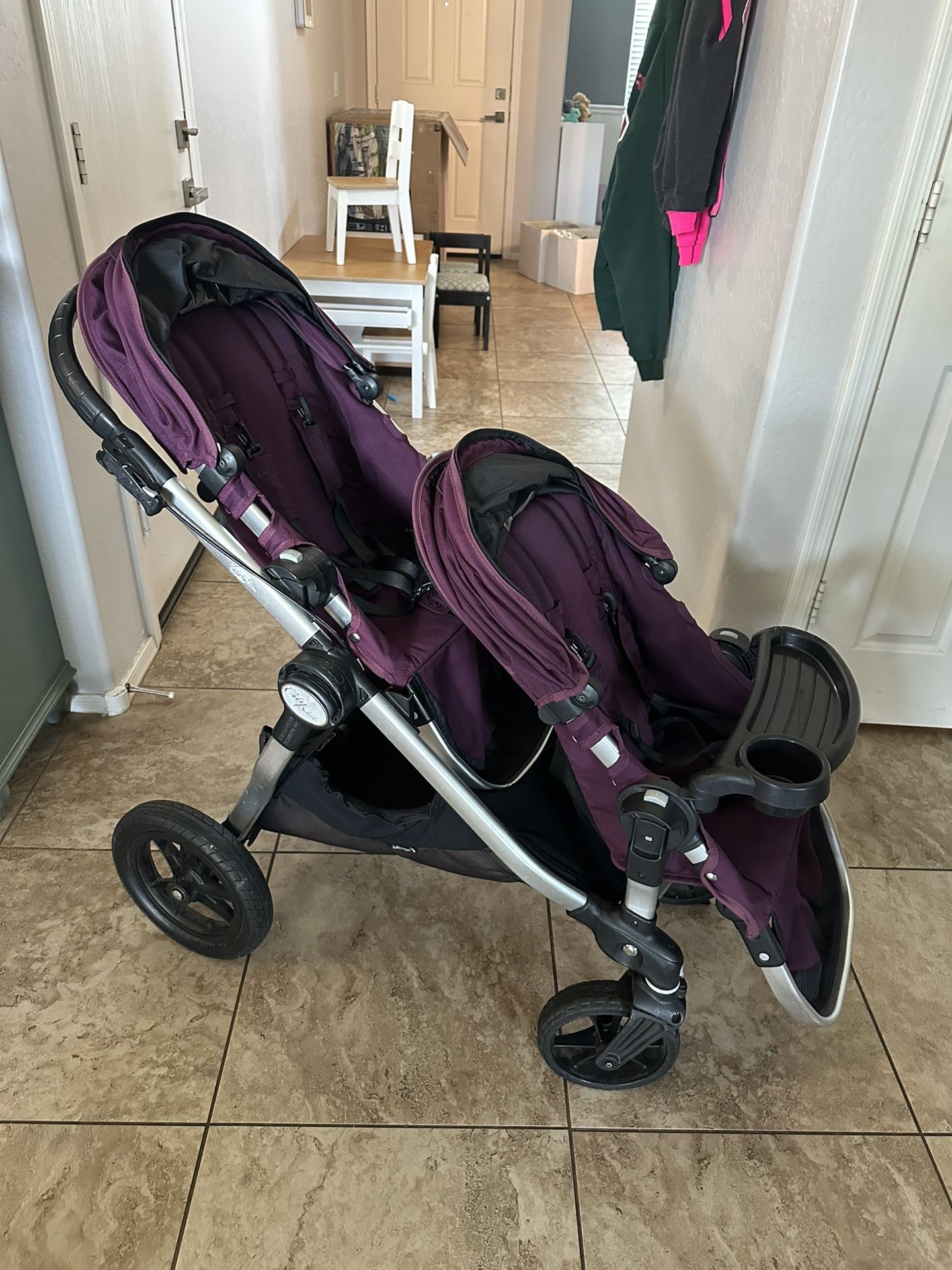 uppababy mesa UPPAbaby Mesa V2 Infant Car Seat + Base