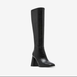 Steve Madden Livah Boots Size 6.5