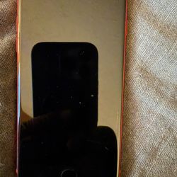Like New iPhone SE 128g Unlocked 