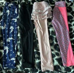 Girls Legging/active Pants On Right  4/5
