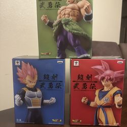 Dragon Ball Choukokubuyuuden Goku, Vegeta, and Broly LOT