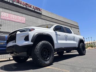 Chevy Colorado ZR2 wheels tires leveling & lift kits accessories lights (we Finance)