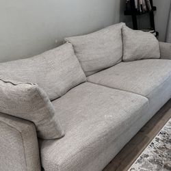 Crate & Barrel Lounge deep 93” Sofa