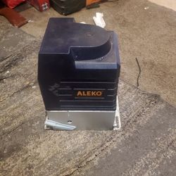 Auromatic Swing Door  Motor Opener